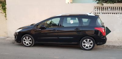 Vend Peugeot 308 break sw année 2010 