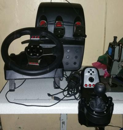 Volant Logitech g27 