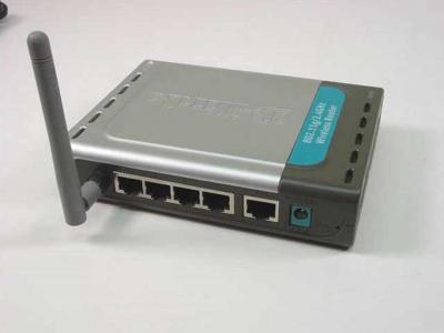 à vendre des modem  et routeurs wifi 