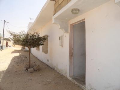 a  27  million villa  300 mc niacourab 