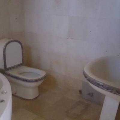 Vendre  villa R+2 à  sacré cœur 3