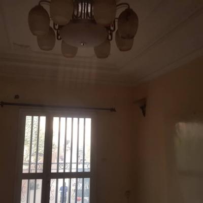 Vendre  villa R+2 à  sacré cœur 3