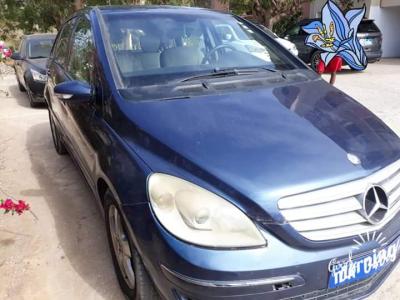 Mercedes class B