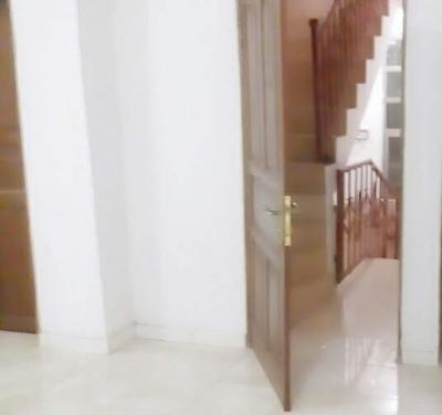 Chambres Meublées climatisées avec toilette i