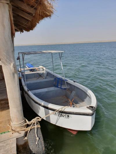 Île de Mar lothie pieds dans l'eau 