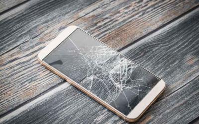 CHANGEMENT D'ÉCRAN DE TÉLÉPHONES 