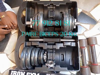 Paire de biceps 20 kg 