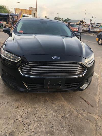 Ford fusion essence