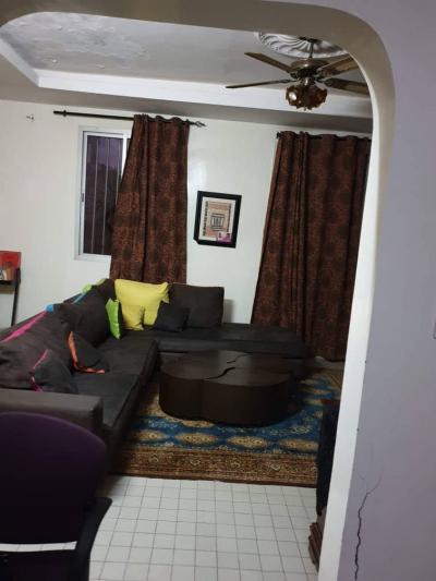 Une villa r+1 a yoff apecsy