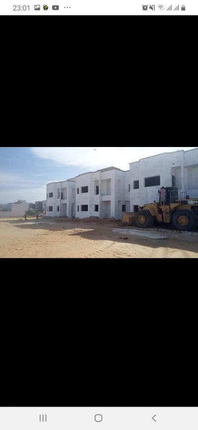 Des villas de 250m2,  f5 a bambilor 