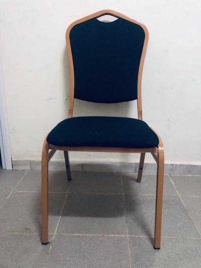 DÉSTOCKAGE CHAISES VIP BONNE QUALITÉ