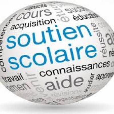 A bas ses écueils.