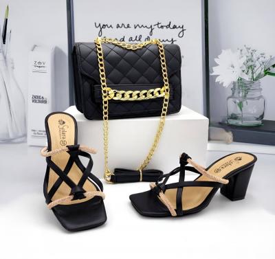 Chaussure en cuir 