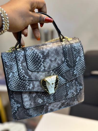 Sac à main croco