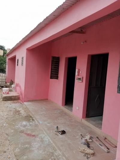 Maison 300m2 a Campement Nguekhokh