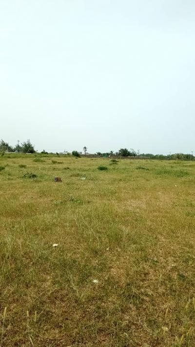 terrain de 150 metres carres a dakar