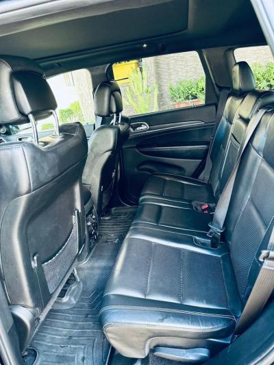 GRAND CHEROKEE 2017 A VENDRE