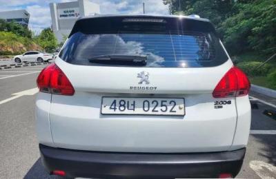 PEUGEOT 2008 AUTOMATIQUE 