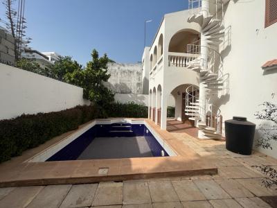 Belle villa almadies 
