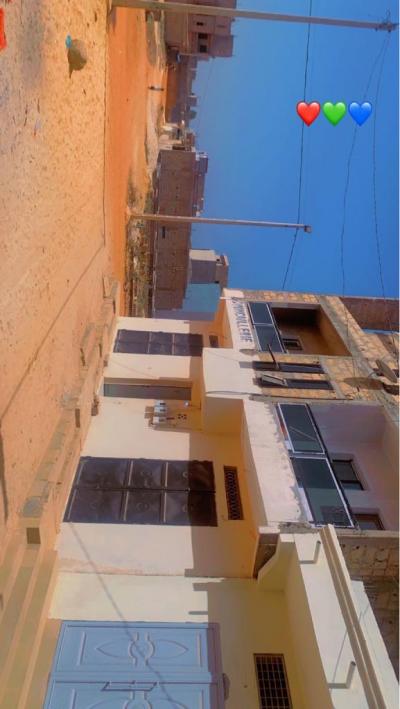 Immeuble R+2 Tivaoune Peulh