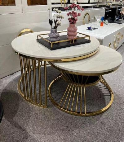 Tables gigognes 