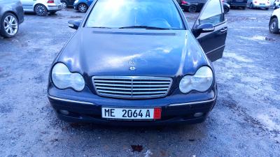 Mercedes benz c220