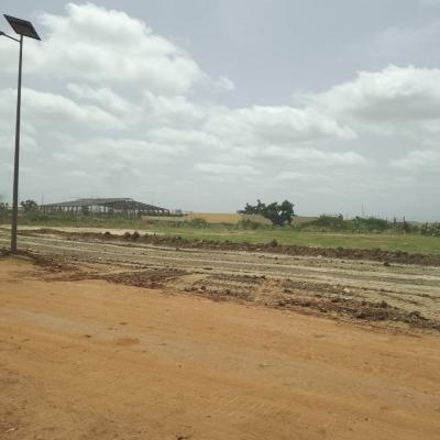 TERRAIN PRES DU STADE DIAMNIADIO 