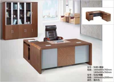 Bureaux / Tables de bureaux 