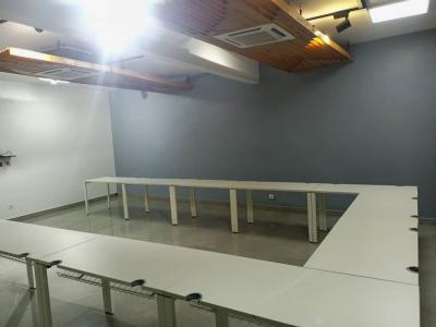 une salle de réunion