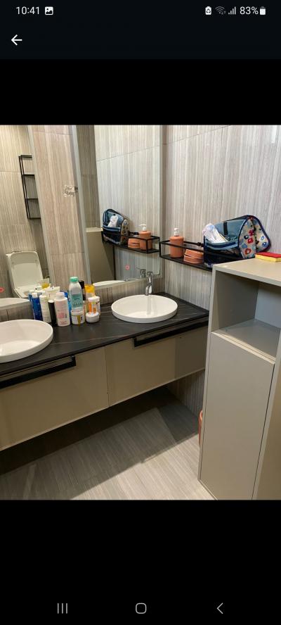 Appartement F4 meublé à louer à yoff virage 