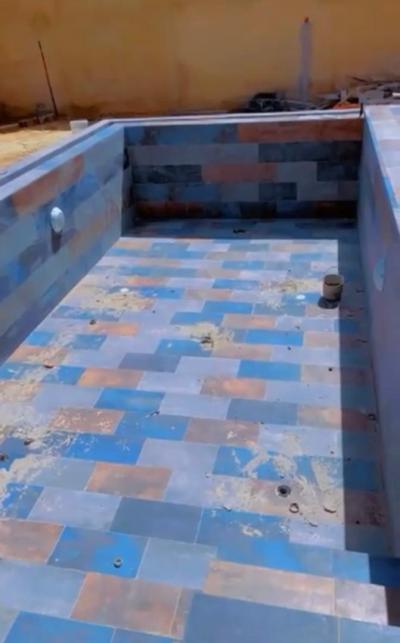 Carreaux piscine pierre Bali 
