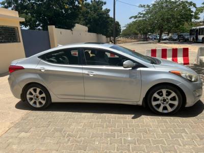 HYUNDAI ELANTRA 2015 VENANT