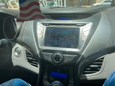 HYUNDAI ELANTRA 2015 VENANT