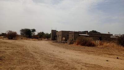 Terrain 300 mètres carrés à vendre à Ndiorokh 