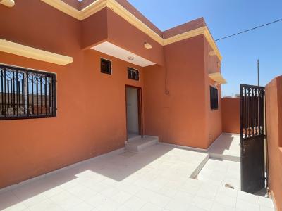 Des Villas en Location-Vente a Ndiakhirate