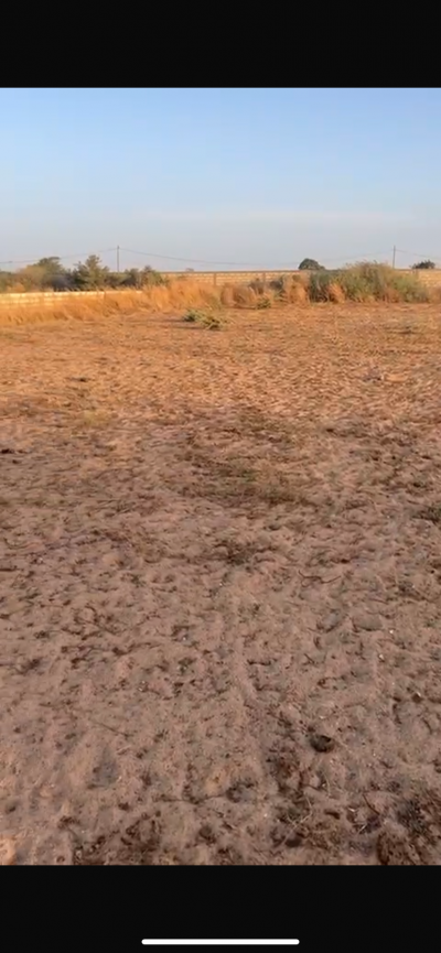 Terrains de 2000 m2  à vendre à Nguérign