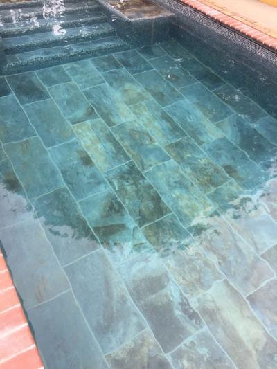 Carreaux piscine bali green espagnol