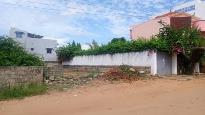 Terrain 300 mètres carrés à vendre à Saly Sén